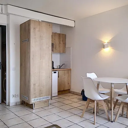 Graziella 503 Daire Juan-les-Pins